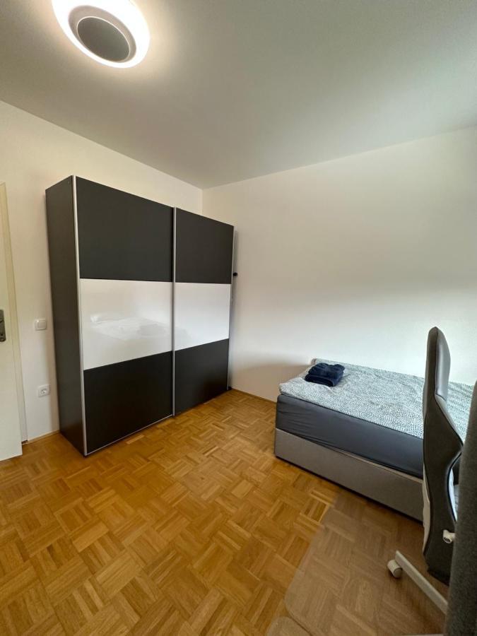 Granny'S Vintage Chic Apartman Maribor Kültér fotó